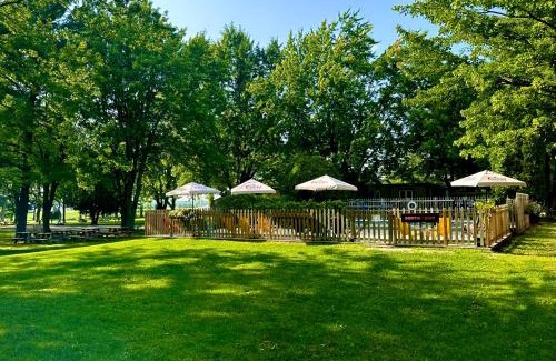 Henryville Apartamento | Camping Bomont