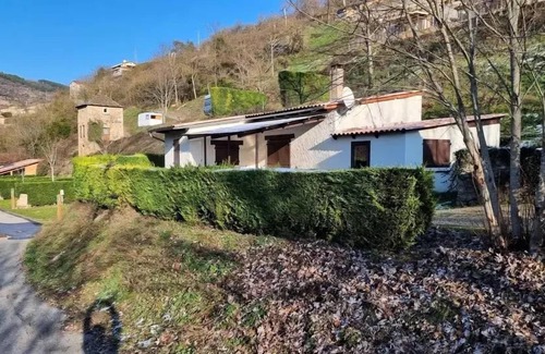 Saint-Rome-de-Tarn Villa | Camping de la Cascade **** - House-chalet 45m2 n°OMB (S) 4/6 pers CLIM 6 persons