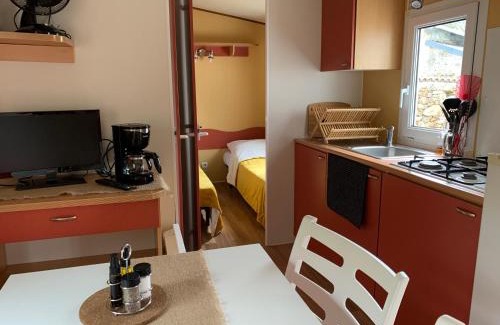 Bressuire Otro | Camping de la ferme aux ânesses, mobil home myrtille