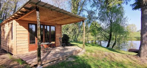 Saint-Aubin-le-Cloud Otro | camping de la chagnée