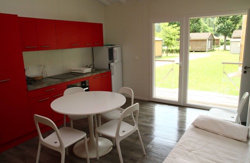 Langeac Alquiler De RV | Camping des Gorges de L'allier