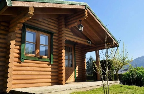 Ayzac-Ost Chalet De Esquí | Camping ecovillage SOLEIL DU PIBESTE **** - Chalet des MARMOTTES - 2 bedrooms = sheets + towels + cleaning for 4 people