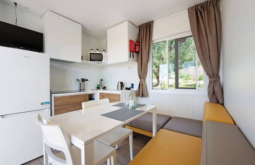 Predore Alquiler De RV | Camping Eurovil
