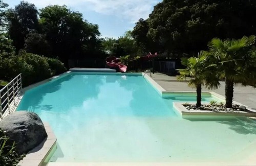 Brousses-et-Villaret Casa | Camping Flower Le Martinet Rouge *** - NEW / Premium Chalet 28m2 - 2 bedrooms - covered terrace - TV for 5 people