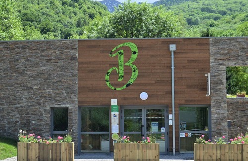 Vicdessos Chalet De Esquí | Camping Flower La Bexanelle**** - Chalet Victoria Premium 5 Rooms 8/10 People