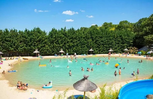 Chateauneuf-de-Galaure Casa | Camping Le Château de Galaure**** - Comfort XL 3-room mobile home 4 adults + 2 children