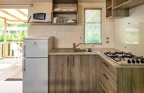 Chateauneuf-de-Galaure Casa | Camping Le Château de Galaure**** - Comfort 4-room mobile home for 6 people