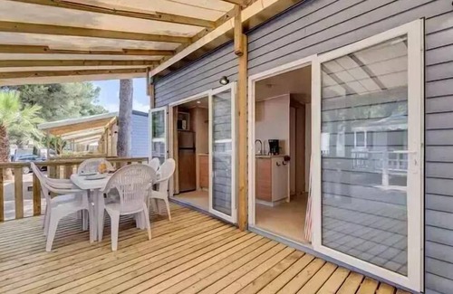 Chateauneuf-de-Galaure Casa | Camping Le Château de Galaure**** - Comfort 4-room mobile home for 6 people