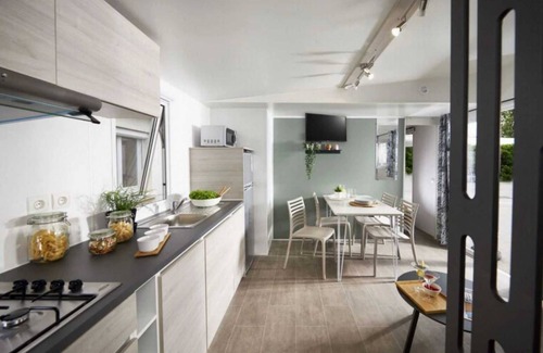 Saint-Michel-Chef-Chef Casa | Camping - Parc aquatique - ccagehf