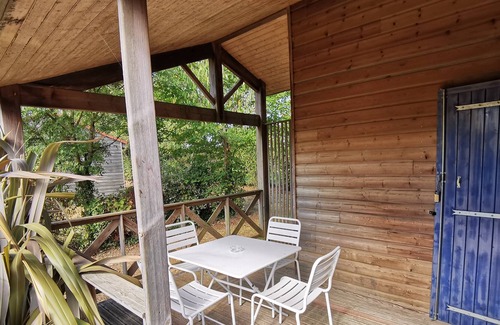 Saint-Aubin-le-Cloud Chalet De Esquí | chalet vert-Chalet-Baño Privado-Premium-Vista al Jardín