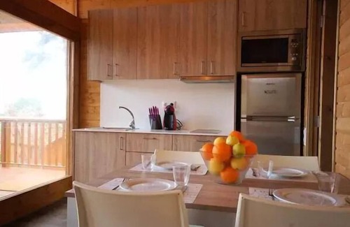 La Tremblade Chalet De Esquí | Camping La Clairière**** - Premium 3-room chalet for 4 people, air-conditioned + TV