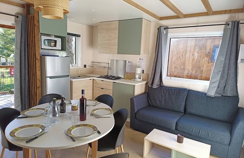 La Bourboule Alquiler De RV | Camping la Marmotte