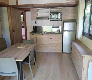 Chambonas Chalet De Esquí | Camping la Surre