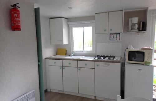 Limogne-en-Quercy Otro | CAMPING LE BEL AIR mobil home LE PALMIER 4 personnes