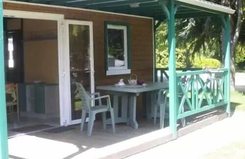 Saint-Nicolas des Eaux Chalet De Esquí | Camping Le Clos Blavet *** - Chalet Canelle 3 Habitaciones 4 Personas