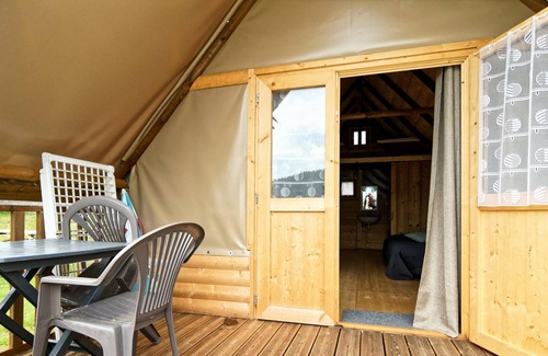 Vollore-Ville Chalet De Esquí | Camping le Grün de Chignore - Equinoxe 3 Rooms 4 People PMR