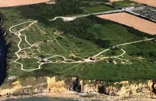 Colleville-sur-Mer Casa | Vrbo Property