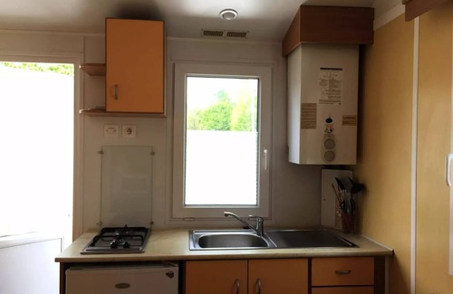 Thiviers Casa | Camping Le Repaire * - Small 2 bedroom mobile home - uncovered wooden terrace - 20m² (R14 -R15 - R21 + 038) 4 people