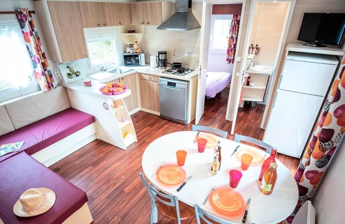 Severac-d'Aveyron Casa | Camping les Calquieres**** - Mobile home Sunny 3 rooms 4 people