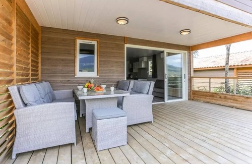 Olmeto Chalet De Esquí | Camping maeva Escapades Colomba **** - Prestige Chalet Sea View 4 Rooms 6 People Air Conditioned + TV