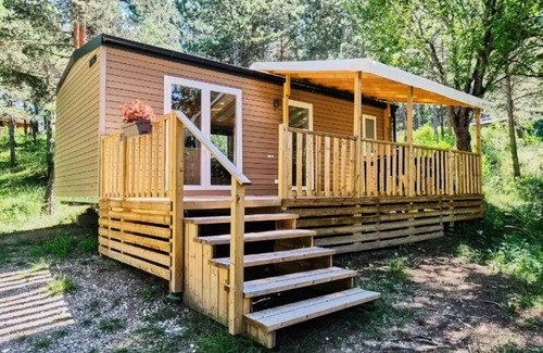 Recoubeau-Jansac Casa | Acampar Couriou **** - Casa móvil Confort Plus 3 Habitaciones 4 Personas