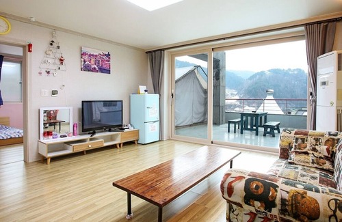 Hwacheon Condominio | Camping n Pension