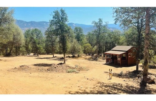 Squaw Valley Alquiler De RV | Camping near Sequoia Kings Canyon National Park #9