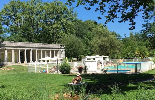 Montjoie-en-Couserans Casa | Camping - Piscine - ccbaieg