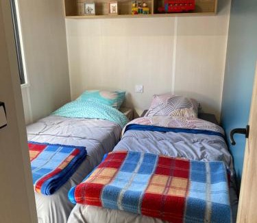 Les Cabannes Otro | Camping pays de Beille