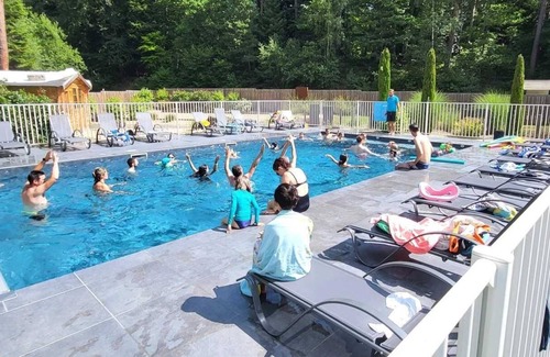 Aydat Casa | Camping - Piscine - ccbaifd