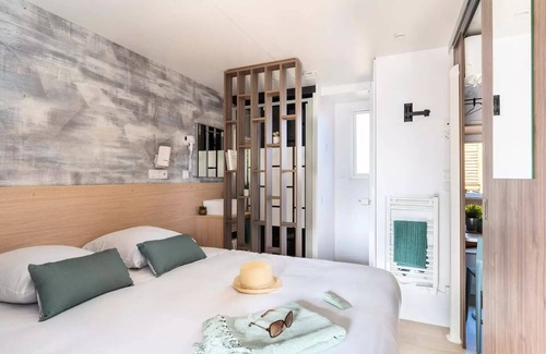 Loches Casa | Camping Romanée La Citadelle* - EXCLUSIVE mobile home - 2 bedrooms - 2 bathrooms for 4 people