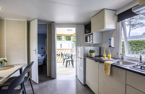 Nesles-la-Vallee Casa | CampingLe Grand Paris**** - Comfort mobile home 4 rooms 6 people