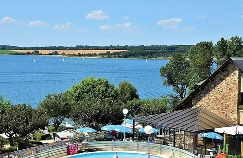 Salles-Curan Casa | Campsite Beau-Rivage **** - Cottage ETOILE (covered terrace) new 2022 4 to 6 people - 4 pers. included in the tariff