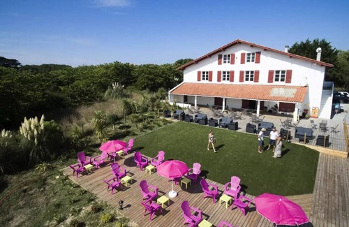 Bidart Casa | Campsite Erreka **** - Privilege Cottage 3 Rooms 4 People + TV