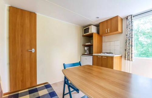 La Salle-en-Beaumont Casa | Campsite Le Champ Long**** - Mobile home without sanitary facilities for 6 people