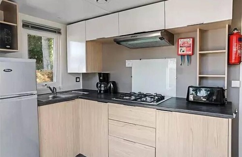 Les Mathes Casa | Campsite La Pinède***** - Comfort XL 3 Room Mobile Home 4 People