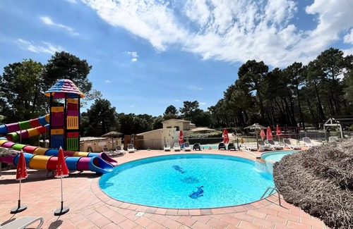 Bollene Casa | Campsite La Simioune in Provence *** - MH PREMIUM MONTSEREIN Air-conditioned - view on forest- 2 bedrooms+ dishwasher +TV (2 adults+2children) 2 to 4 people - 2 pers. i