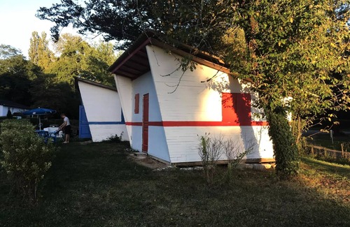 Saint-Honore-les-Bains Chalet De Esquí | Campsite Les Bains*** - 2-room chalets for 4 people without bathrooms