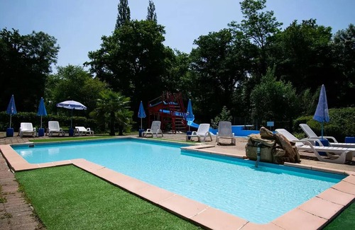 Saint-Honore-les-Bains Chalet De Esquí | Campsite Les Bains*** - 2-room chalets for 4 people without bathrooms