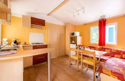 Trogues Casa | Campsite Le Parc des Allais*** - Classic XL 3 Room Mobile Home 4 People