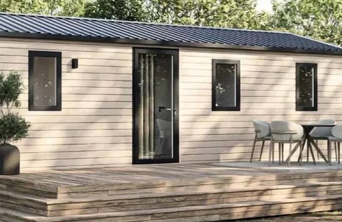 Saumane Casa | Campsite maeva Escapades du Château de l'Hom **** - Privilege Cottage 4 Rooms 6/8 People Air-Conditioned + TV