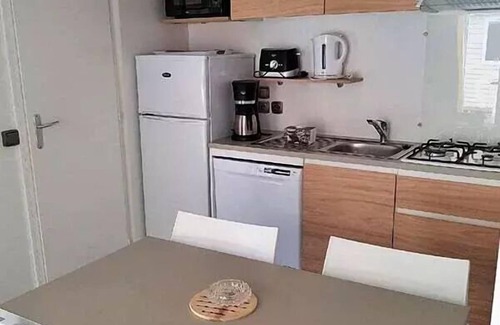 Greoux-les-Bains Casa | Campsite Verdon Parc***** - Mobile home Premium 3 rooms 4 people air-conditioned - TV