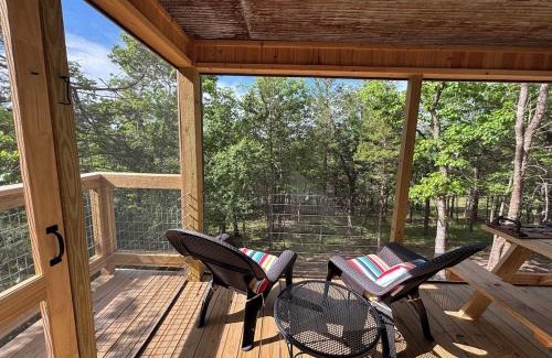 Eagle Rock Casa | Camptown Cabin