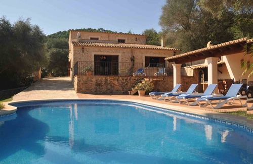 Petra Cabaña | Can Petit, casa rural en Petra, Mallorca
