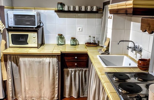 Guimera Casa | Can Pinós De Guimerà