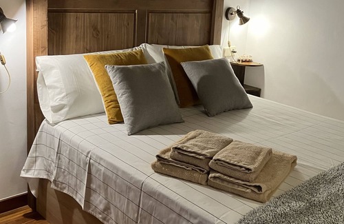 Vilallonga de Ter Apartamento | Can Roc, el petit apartament de muntanya. Ideal per parelles, envoltat de natura