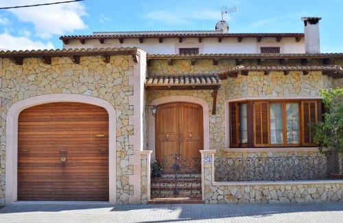 Petra Casa | Can Roca
