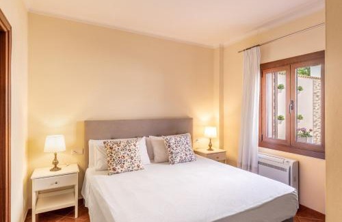 Petra Casa | Can Roca