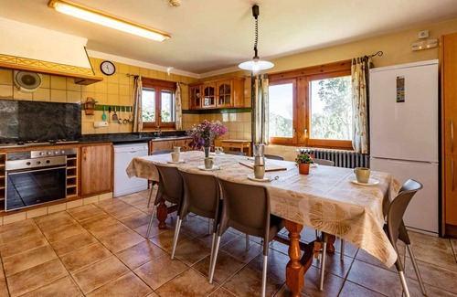 Vilobi d'Onyar Casa | Can Salvà Casa rural en magnífico entorno natural
