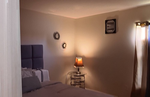 Riverview Casa | Can't be the comfort, the price or the clam of this great neighborhood